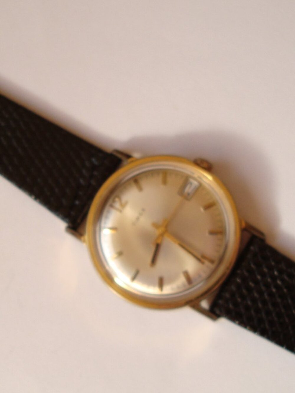 VINTAGE WIND UP TIMEX ,RUN GREAT - Picture 3 of 6
